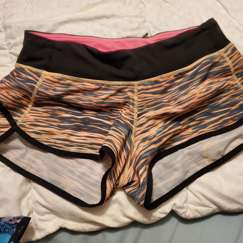 Lululemon Tiger Waters Original style speed shorts